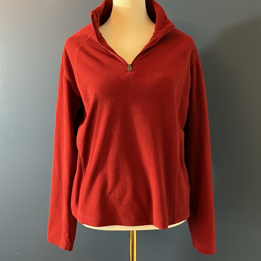 Columbia Women’s Large Half-zip top